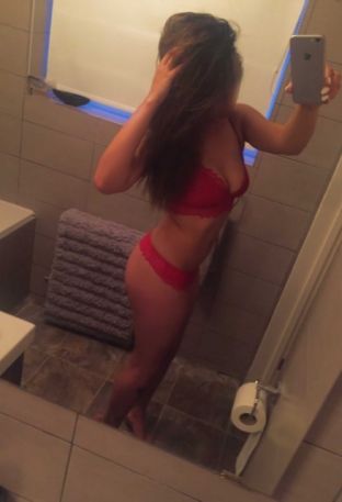 Virtuelle Dienste Hamburg: TRAU DICH? ICH BIN DEIN REIF, SEXY MIT REICHER PUSSY FÜR DIE NÄCHTE