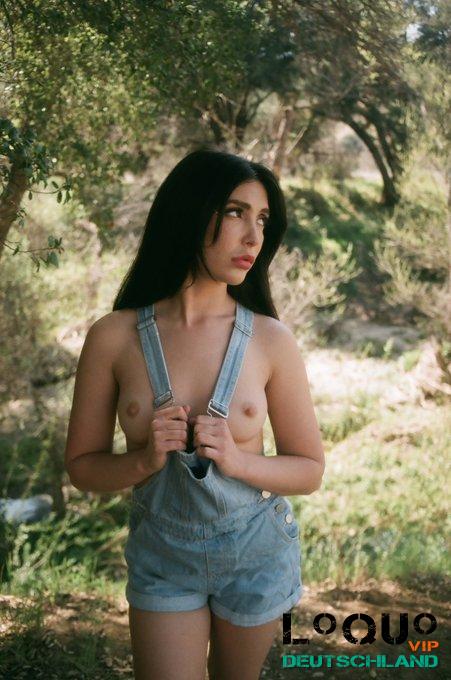 Huren Hamburg: Chat me up on my telegram @Bella_molley4 or singnal. +1478-845-1442